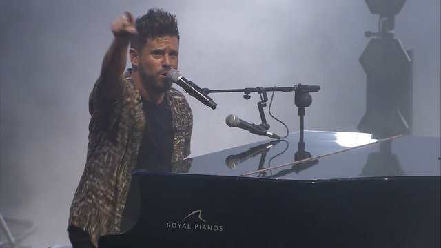 Pablo López hace vibrar a la audiencia en el Starlite Festival