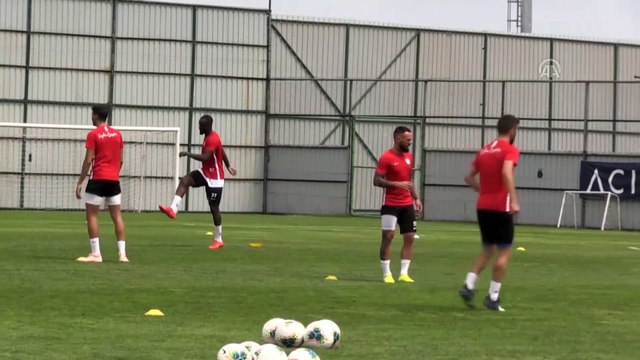 İsmail Kartal: '5-6 haftadan sonra daha dengeli bir takımımız olacak' - RİZE