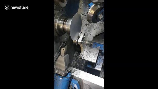 Metal spinning machine in UK satisfyingly crafts pie tin