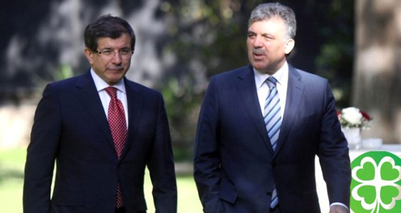 MHP'li Semih Yalçın'dan Abdullah Gül ve Ahmet Davutoğlu'nun "kayyum" açıklamalarına tepki