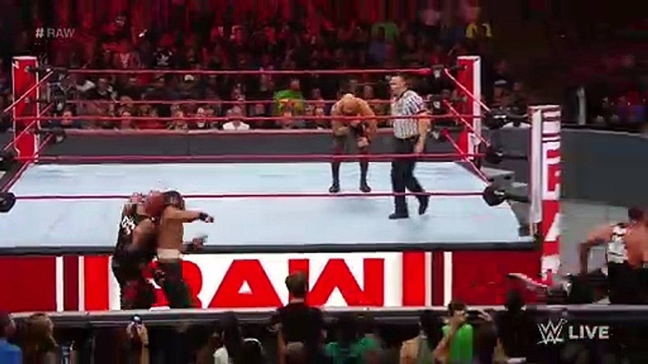 Gallows & Anderson vs. Seth Rollins & Braun Strowman – Raw Tag Team Title Match_ Raw, Aug. 19, 2019