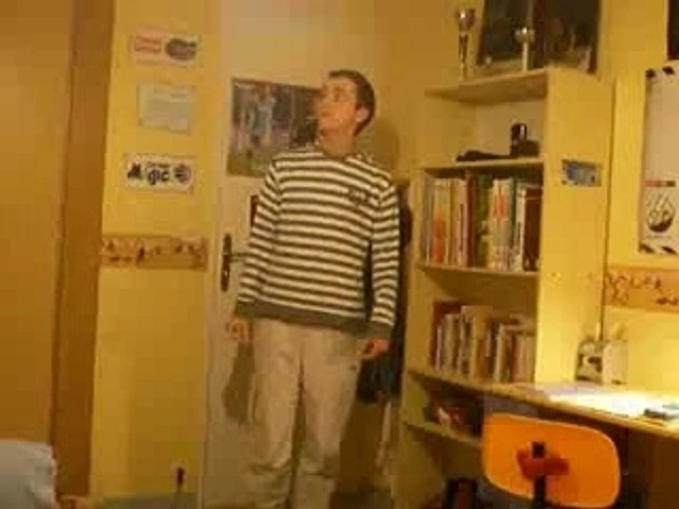 Othentik en grand n'importe quoi