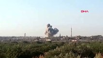 Suriye rejim uçaklarından İdlib' in Cercenaz bölgesine hava bombardımanı
