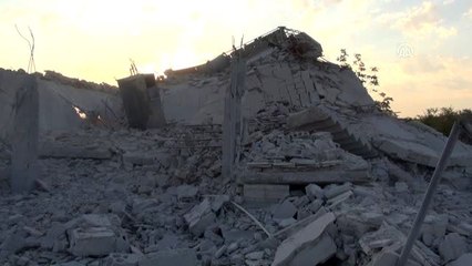 İdlib'e yoğun hava saldırıları sürüyor