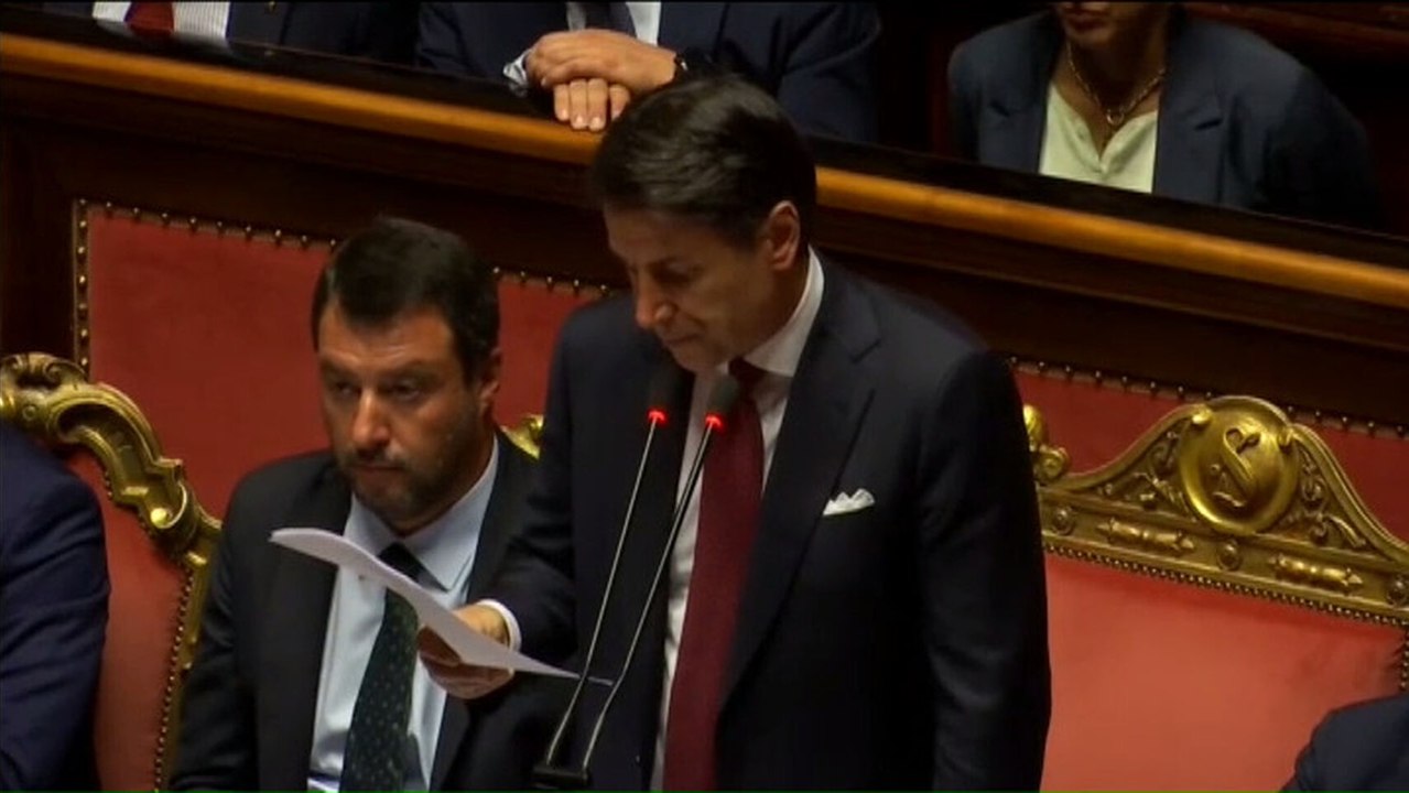 Dimite el primer ministro italiano y culpa a Matteo Salvini
