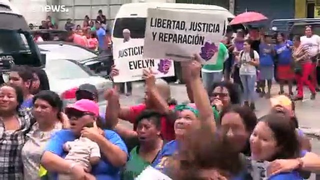 Αθώωση για το θύμα βιασμού μετά από 33 μήνες στη φυλακή