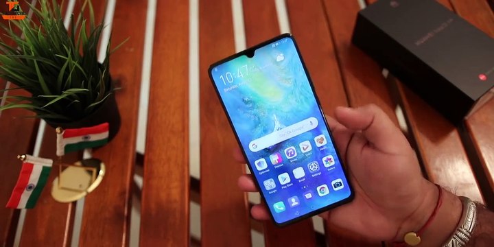 My New 5G Smartphone - Huawei Mate 20x 5G Unboxing _ First Look