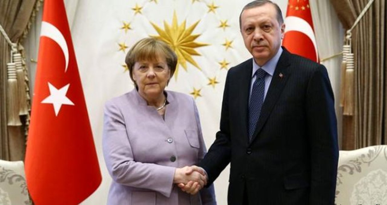 Cumhurbaşkanı Erdoğan, Angela Merkel ile telefonda görüştü