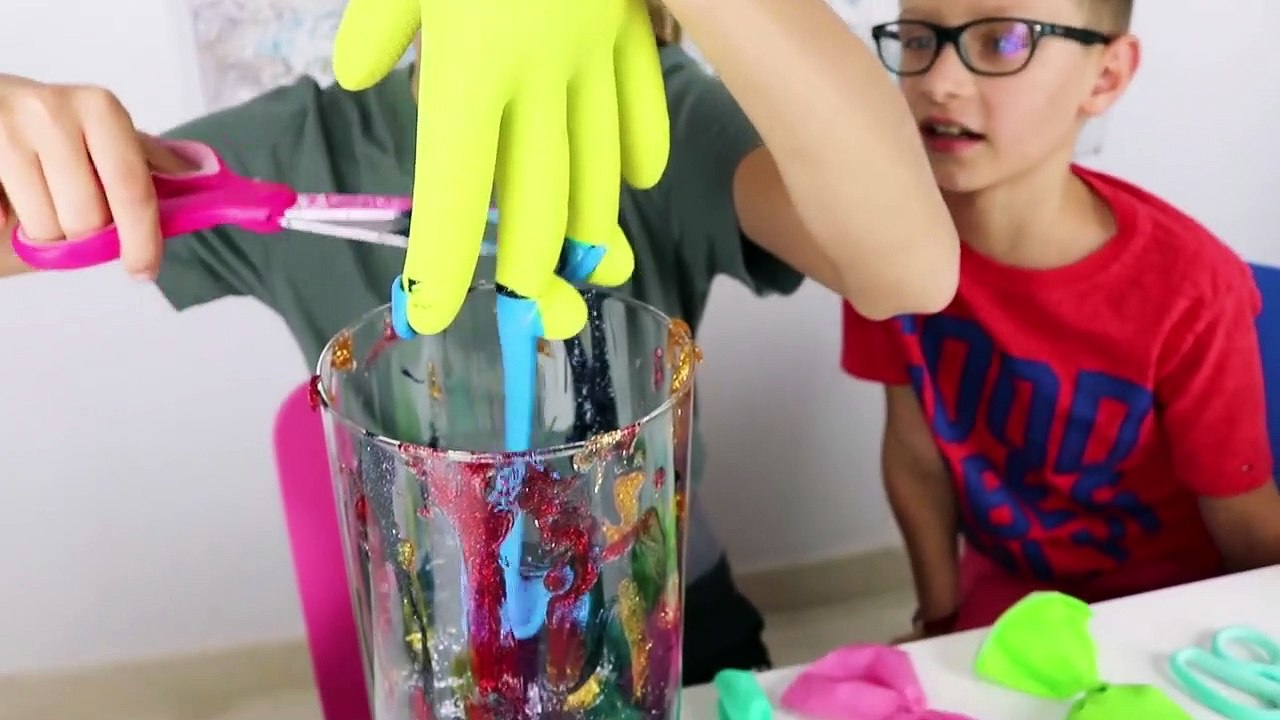 Don't Choose the Wrong Glove Slime Challenge!!!