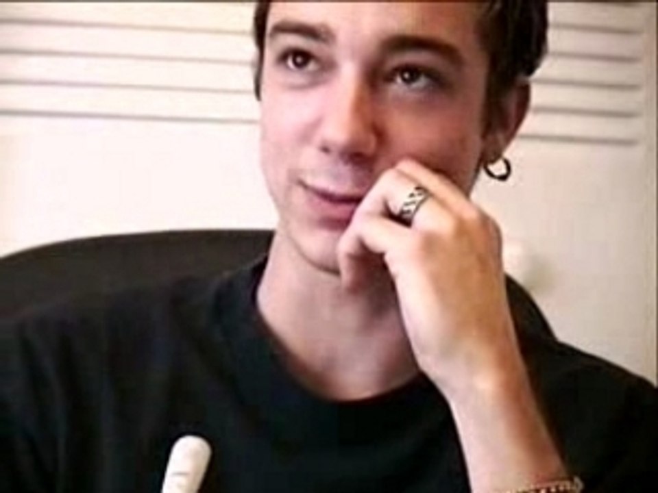 2Pac - Reportage - Tupac Is Really Dead