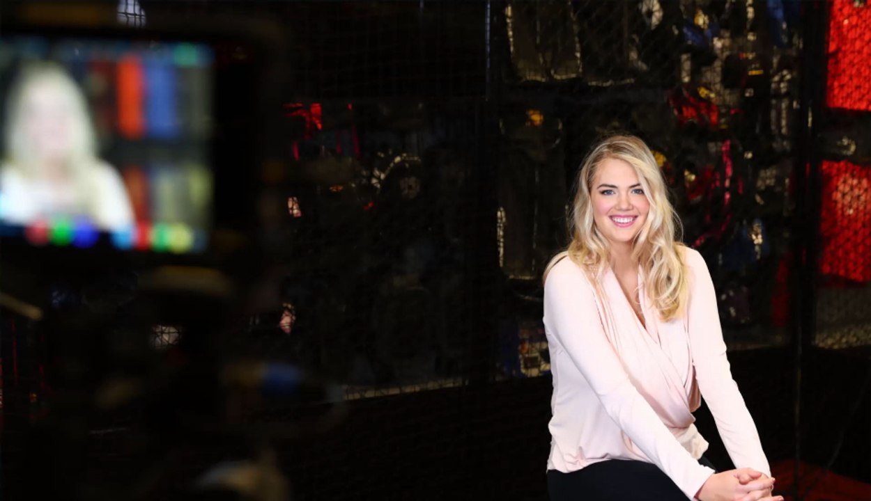 Kate Upton pose sans retouches après son accouchement