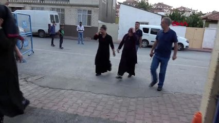 KONYA HIRSIZLIK İÇİN GİRDİLER, EV SAHİBİNİN AKRABASIYLA KARŞILAŞTILAR