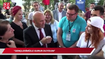 Otobüsten inen öğrenciler şaşkınlıklarını gizleyemedi