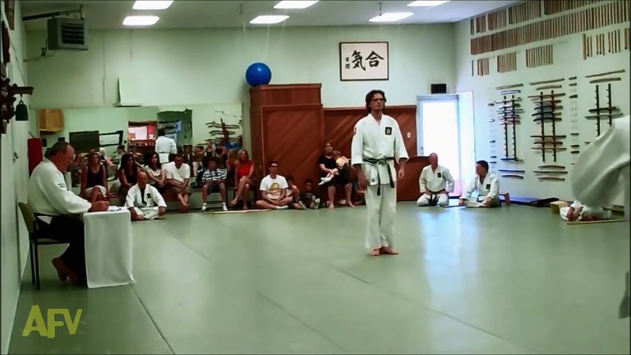 Guy's Leg Falls Asleep During Karate Match