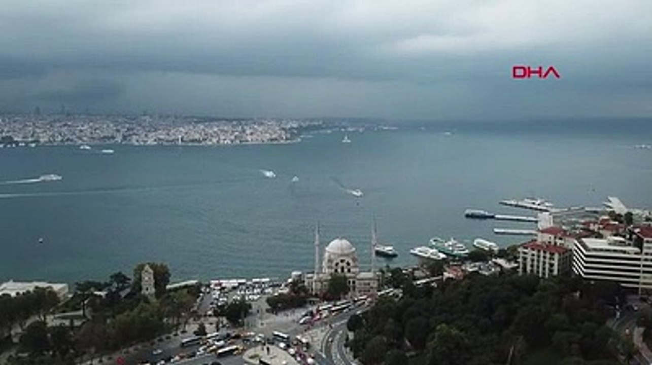Kara bulutlar İstanbul'un üstüne çöktü