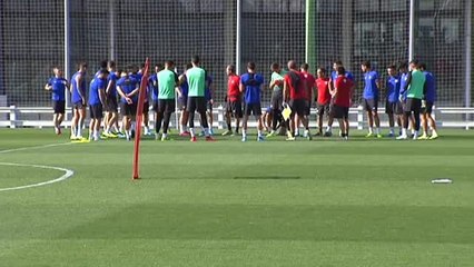 El Athletic se entrena con la ausencia de Aduriz