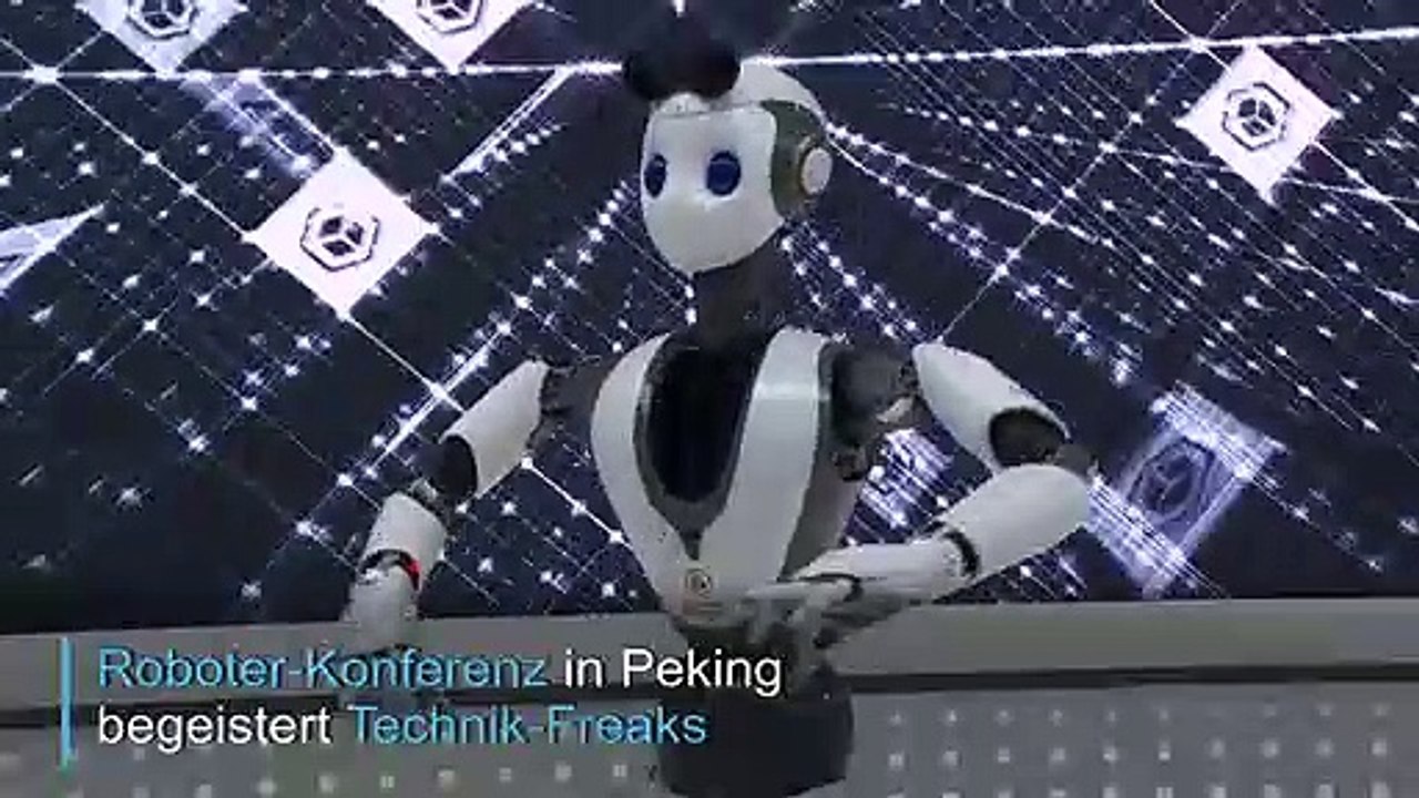 Großes Roboter-Treffen in Peking