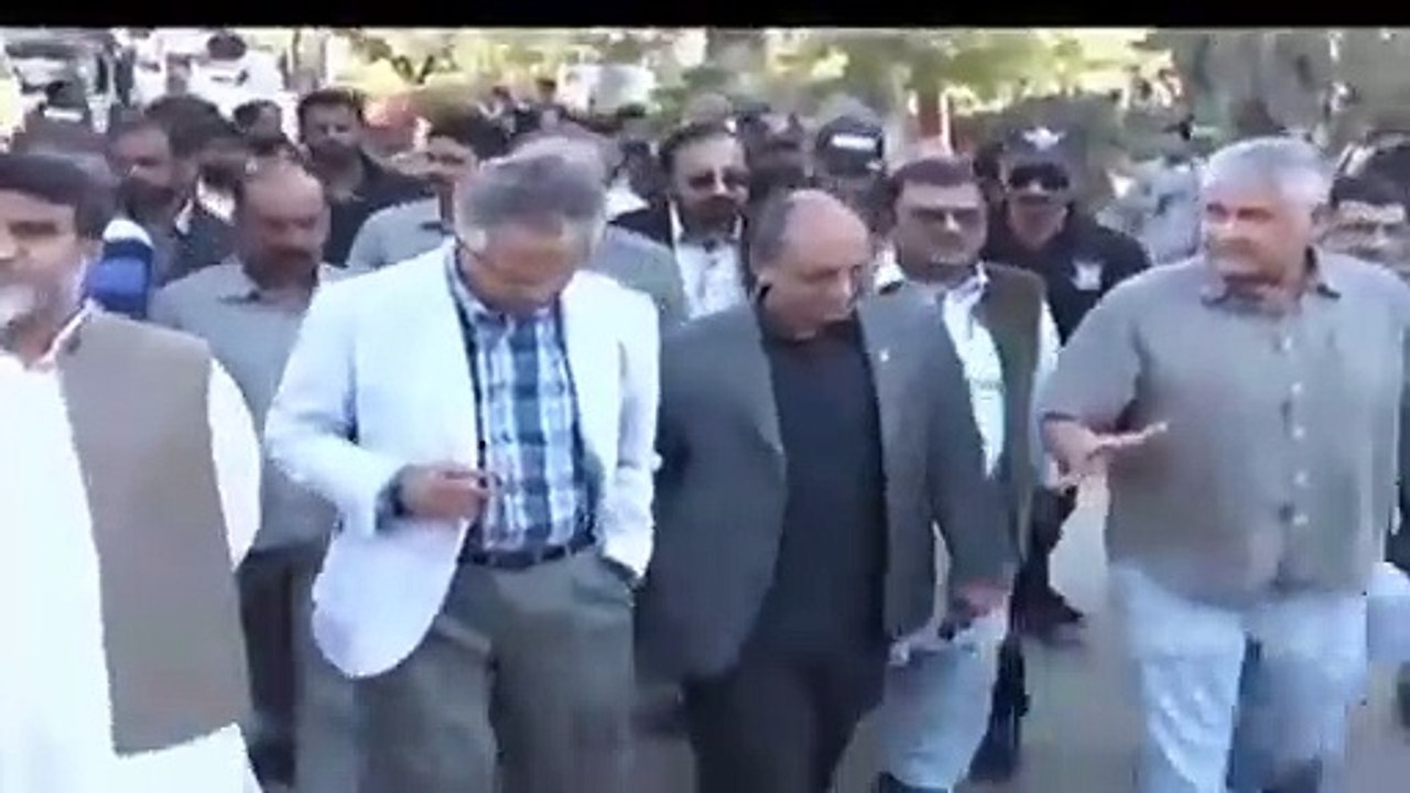 Gen. Musharraf Saved Waseem Akhtar's Relative F...
