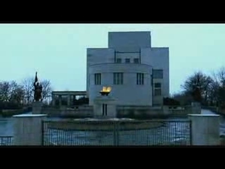 Hellboy 2 - The Golden Army