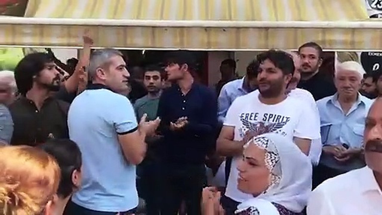 Kayyım protestosuna polis müdahalesi