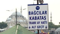 Eminönü alt geçidi esnafı yaralarını sarmaya çalışıyor