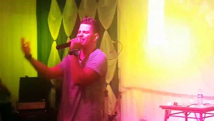 Bengie - Yo No Dependo De La Fama - en Santa Cruz - Bolivia 14/10/2016 # Concierto#