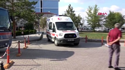 Otomobilin çarptığı hemşire ağır yaralandı