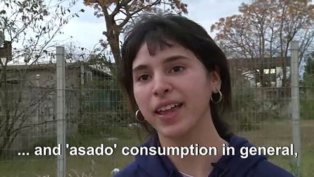 Vegan activists in Uruguay hold vigil for cows at slaughterhouse