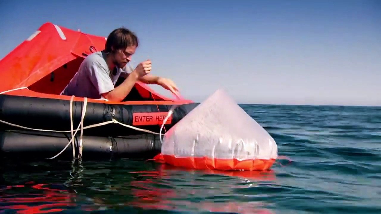 76 Days Adrift - This Man Survived Over 2 Months Lost At Sea (People