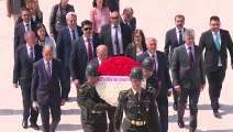 KKTC Başbakanı Ersin Tatar, Anıtkabir'i ziyaret etti - ANKARA