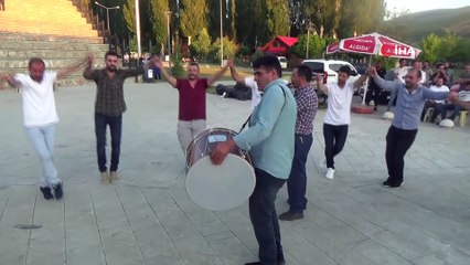 'Sağdıç gecesi' geleneği düğünleri renklendiriyor