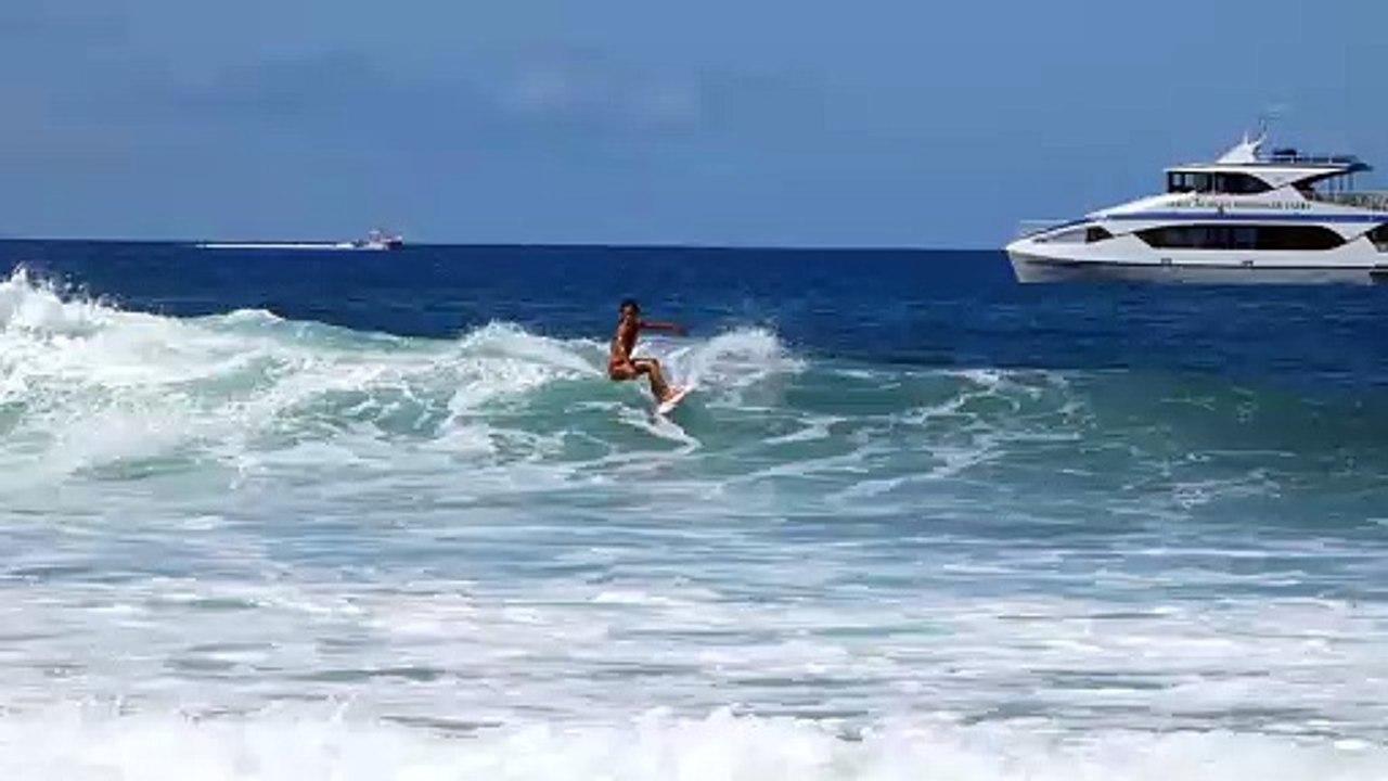 Alicia Y. Break wall Lahaina, Maui