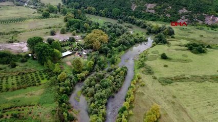 ZONGULDAK Ereğli'de sağanak 6 kişi mahsur kaldı, ev ve iş yerlerini su bastı