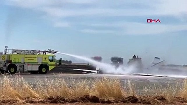 ABD’de küçük uçak kalkış sırasında alev aldı