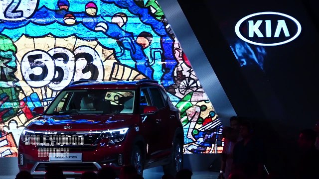 SuperStar Tiger Shroff Launch Of The Kia Seltos Of The Most Awaited Mid-Suv | #WAR #Tiger