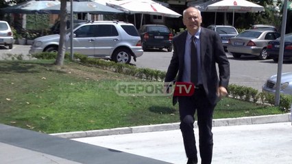 Report TV -Ambasadori i ri gjerman i shkon në zyrë Bashës