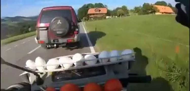 VÍDEO: Ojo a este invento, que es mejor que tocar el claxon