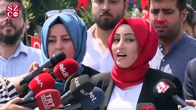 İBB Medya A.Ş.'deki görevlerine son verilenler İBB önünde açıklama yaptı