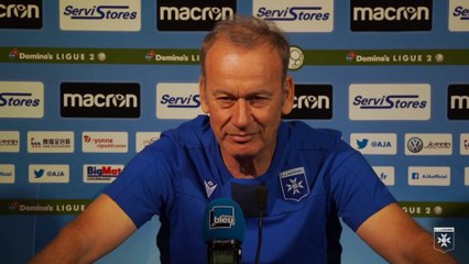 La conférence de presse de Jean-Marc Furlan avant Clermont-Auxerre