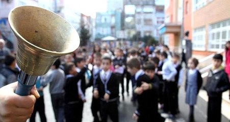 Okulların açılış ve bu yıl ilk kez uygulanacak ara tatil tarihleri belli oldu