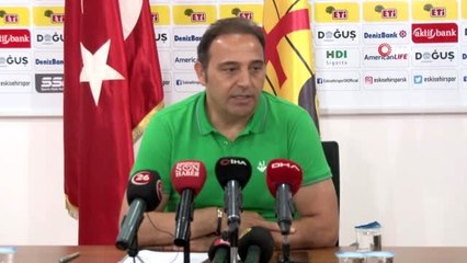 Eskişehirpor Teknik Direktörü Fuat Çapa yönetime ultimaton verdi