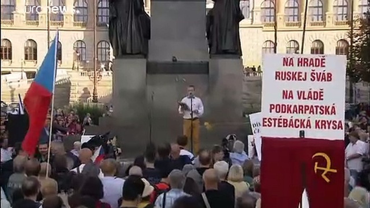 Прага: марш памяти и протеста