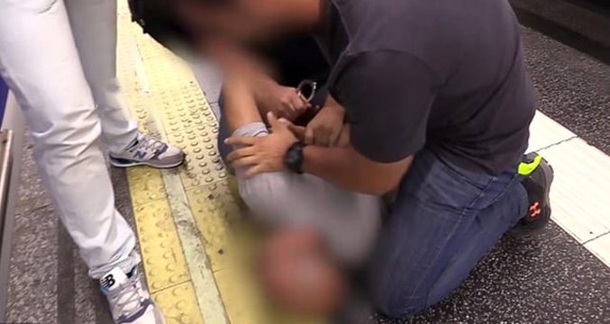 İspanya'da 555 kadının etek altı görüntülerini çeken sapık, suç üstü yakalandı!