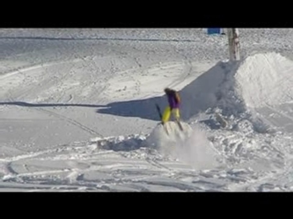 Tignes Airwaves 2008 - Back to Powder by Théo