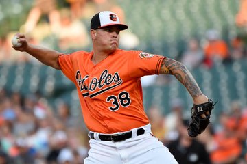 Orioles Surrender 258th Home Run to Tie Record