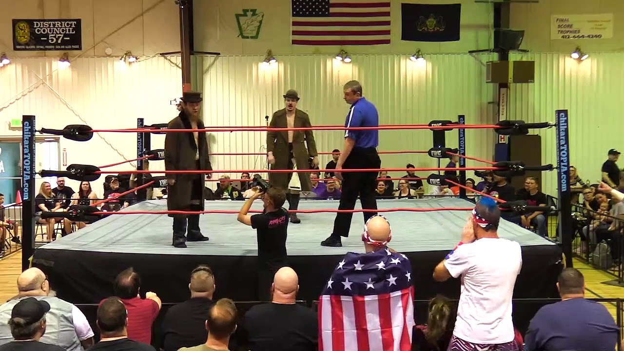 CHIKARA Aniversario The Apes of Wrath 000