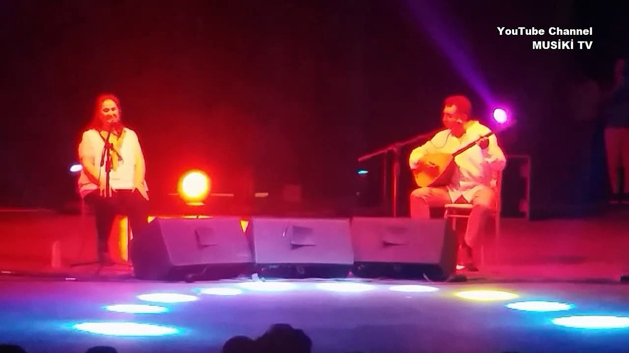 SABAHAT AKKİRAZ & ERDAL ERZİNCAN - Sen Tabipsin Saramazsın Yaramı (Konser/Canlı)