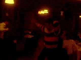 Fifi danse la tektonik