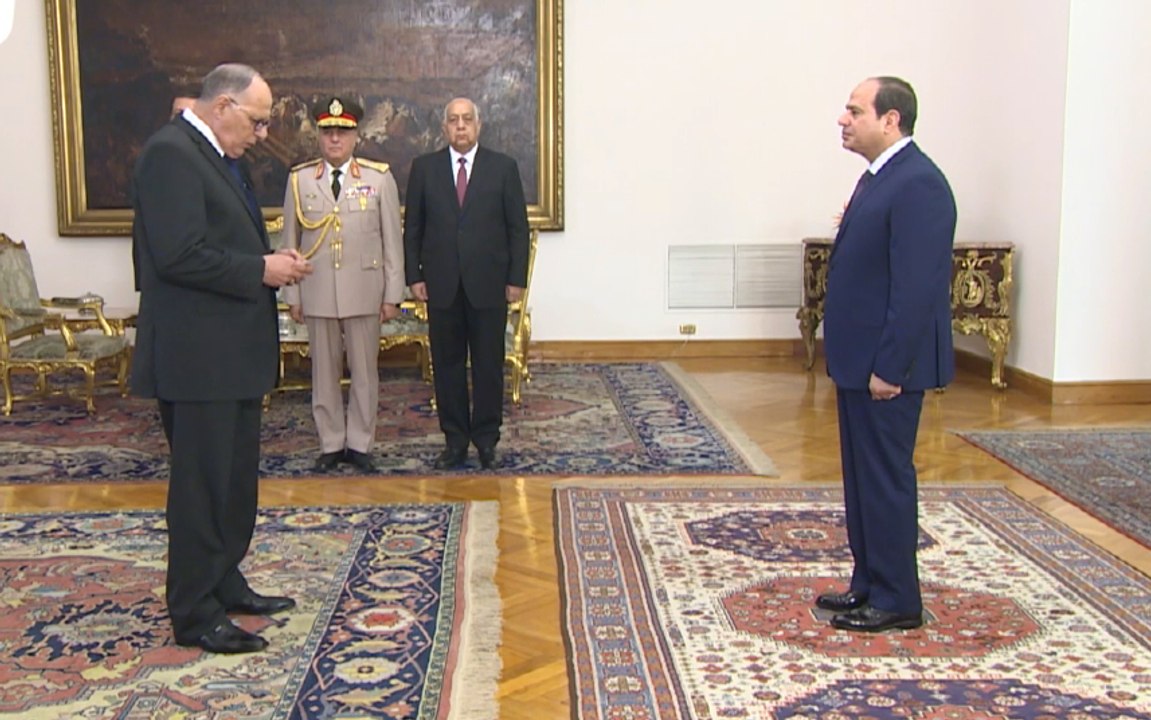 السيسي يشهد أداء حلف اليمين لرئيس "قضايا الدولة" الجديد