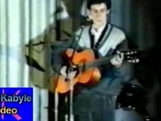 IDEFLAWEN "IGUJILEN" Ancien live avec Rabah Khalfa